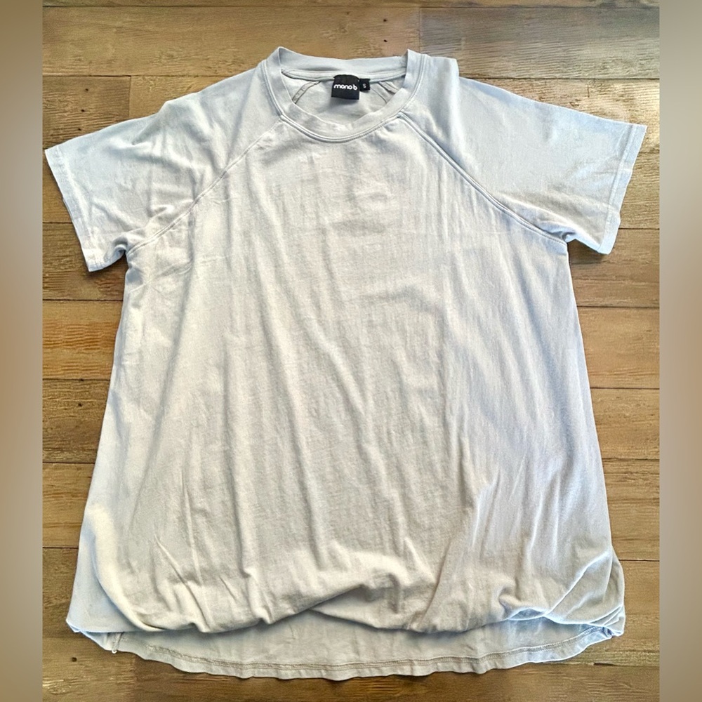 Mono B Light Gray Crewneck Top with Unique Bubble Pima Cotton - Picture 2 of 12